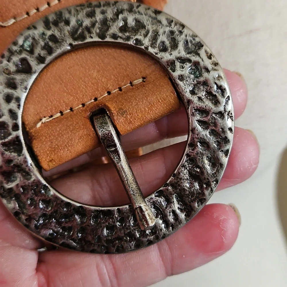 Nwot Leather  Boho Western Braided Belt  with Hannered Buckle